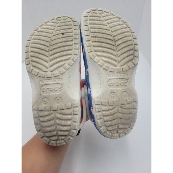 Crocs Classic American Flag Clogs Size Mens 5 Womens 7 USA Patriotic Shoes - Picture 10 of 11